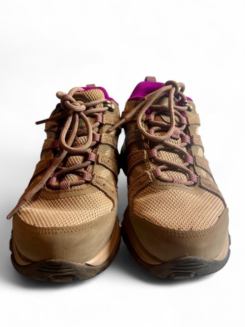 USED: Columbia Redmond III Waterproof Hiking Shoe Women | US 7